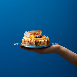 Bánh phomai nướng - Basque Burnt Cheesecake