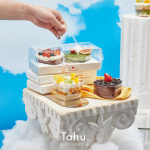 Bánh hộp trái tim đôi hạnh phúc